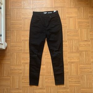 Black Levi Jeans!